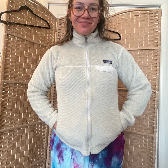 Patagonia Re-Tool Cream Fleece Jacket - Picture 9 of 12